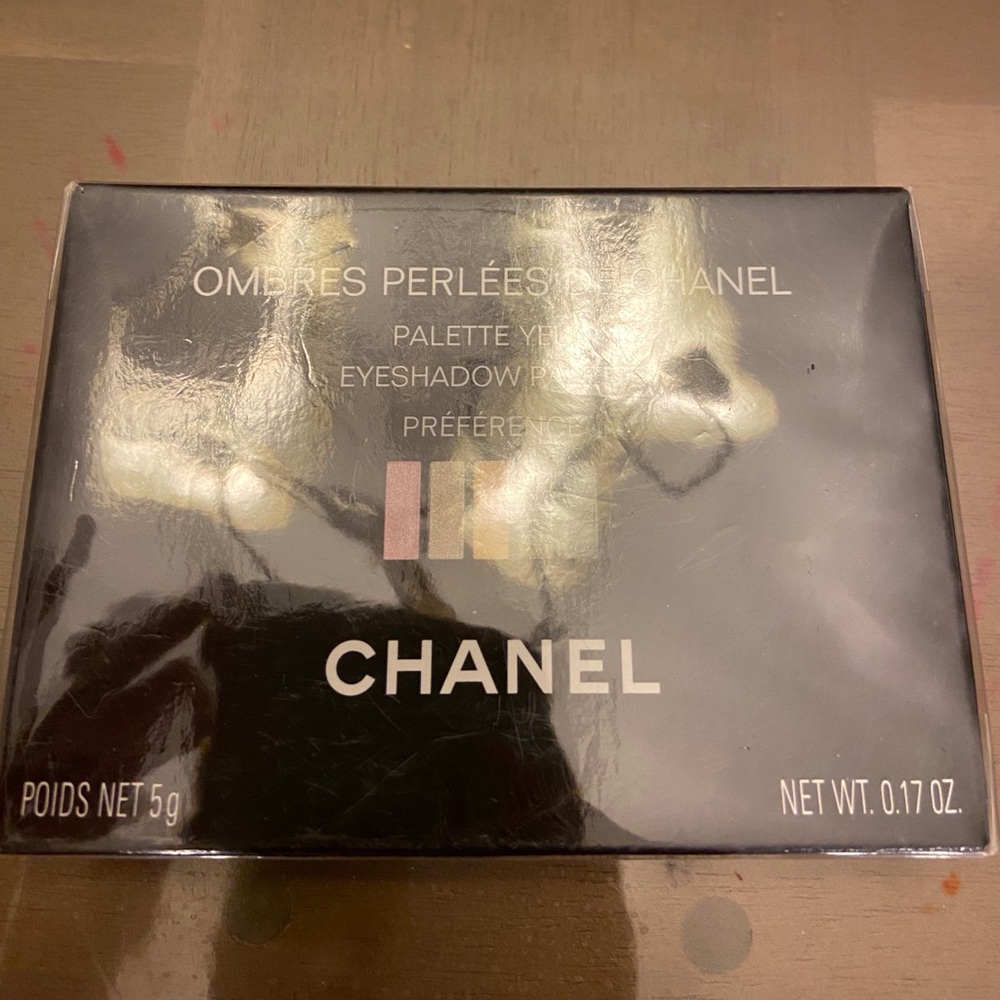 New sealed Chanel Eyeshadow Palette